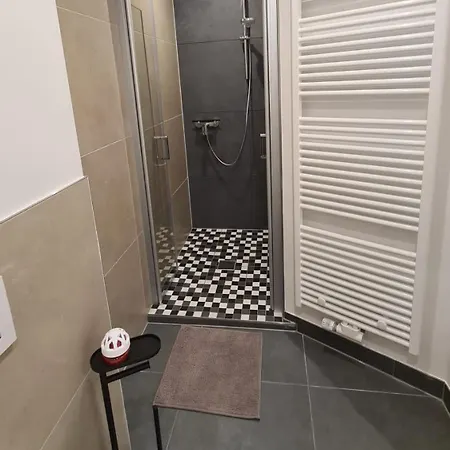 Ilz - Im Zentrum, Parkplatz, Kueche, Getrennte Betten Apartmán